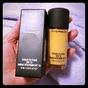MAC studio fix foundation